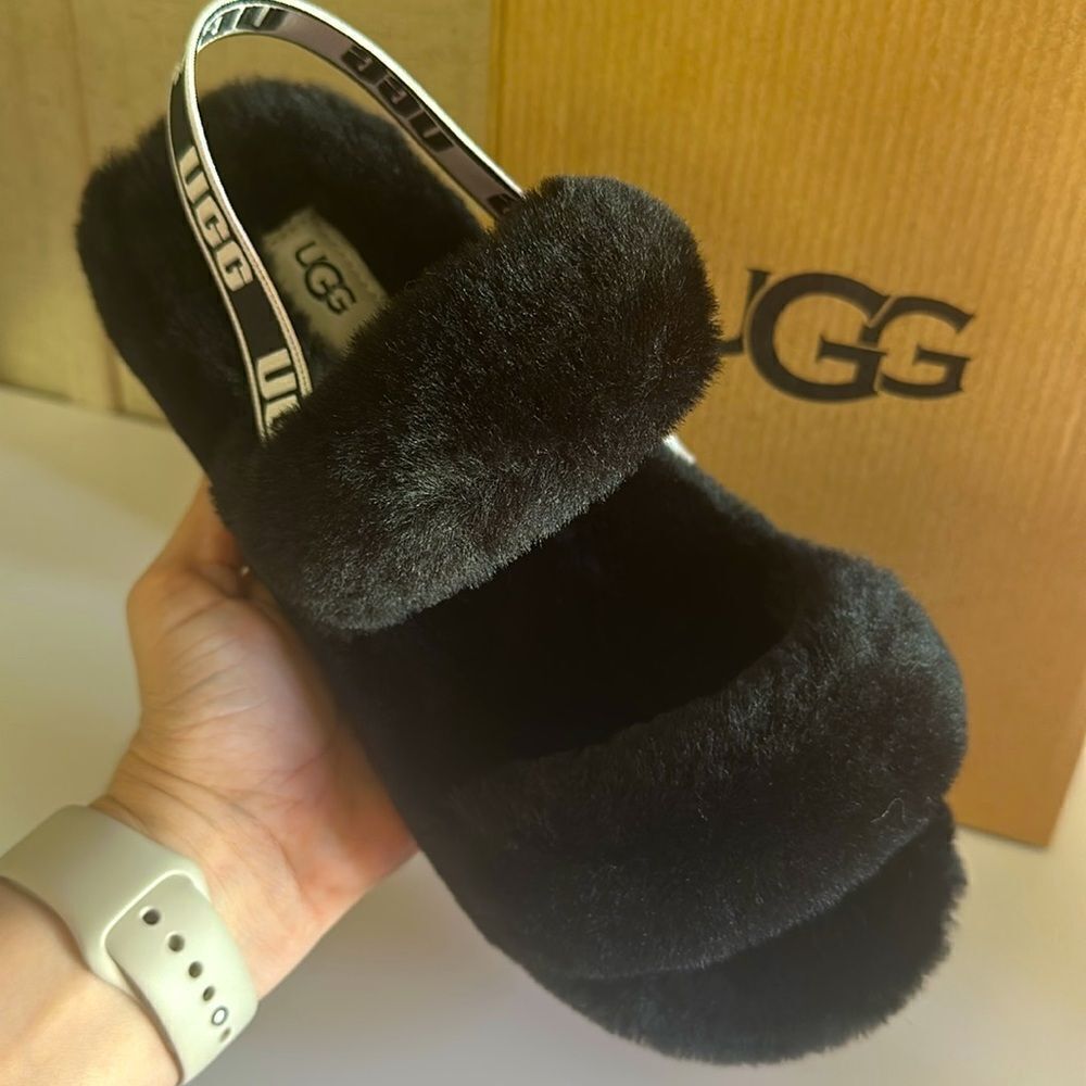 UGGβOh Yeah Sandals β Black, Fluffy &βChic - Picture 10 of 17